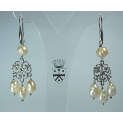 Orecchini chandelier con perle