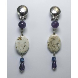 Earrings with howlite, amethyst and kyanite
