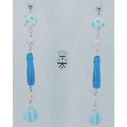 Earrings with pearls and blue bohemian glass