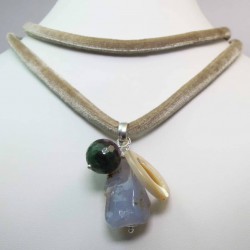 Velvet necklace with rough chalcedony, Tahiti mother of pearl and rubyzoisite