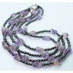Three strands necklace with hematite and amethyst